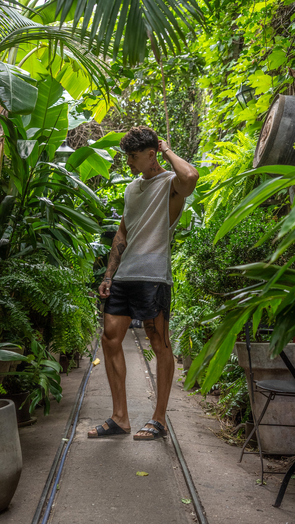 Camiseta sin magas || White