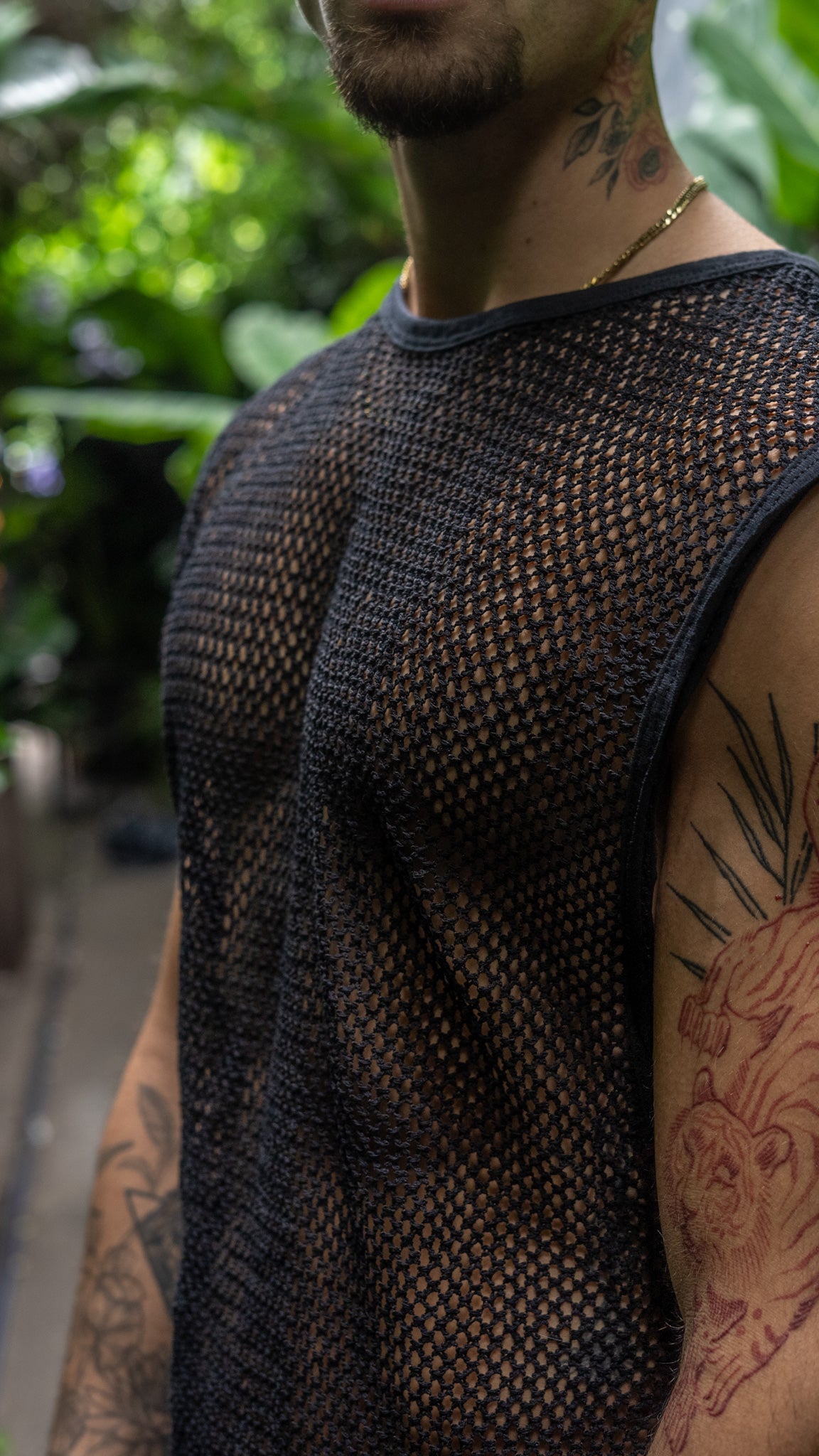 Camiseta sin magas || Black