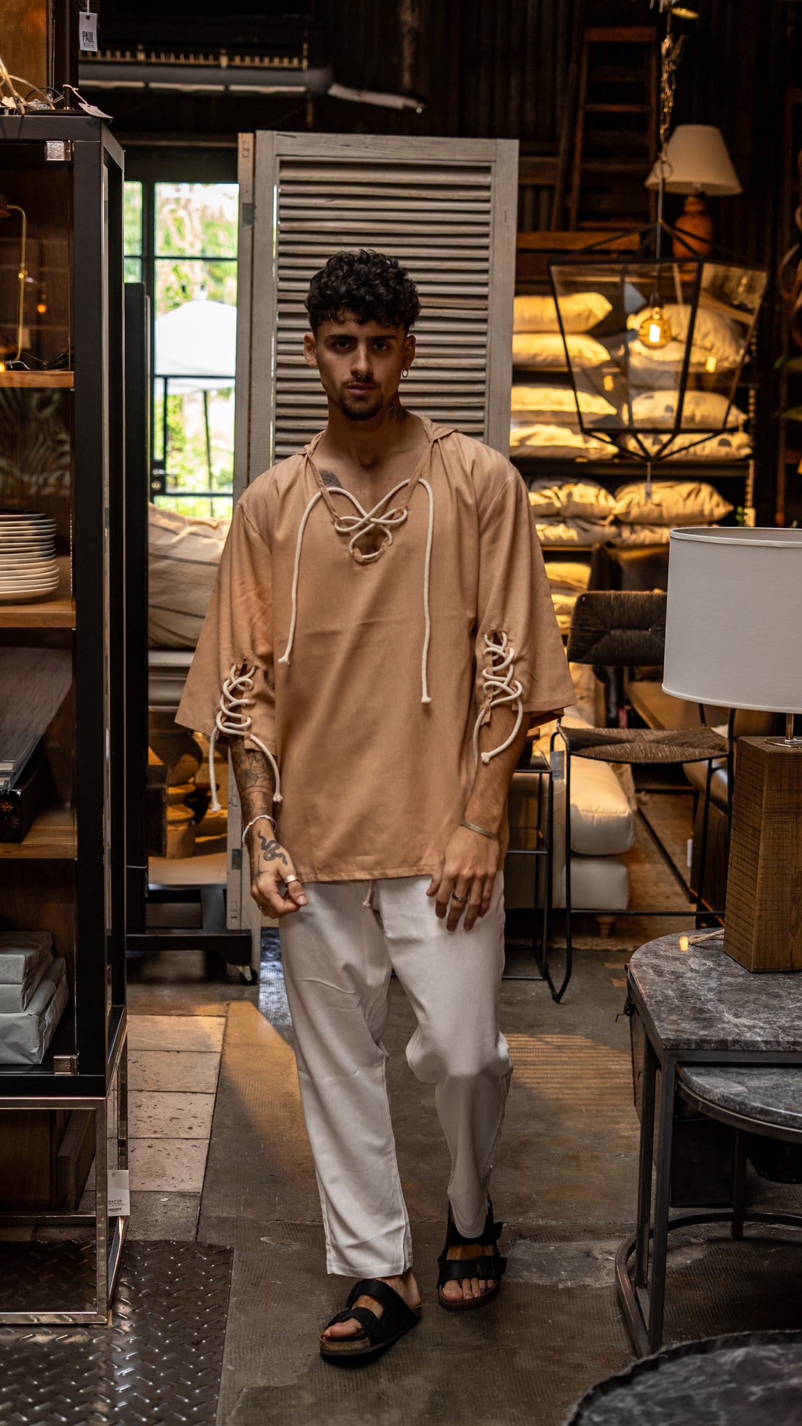 Camiseta de lino con soga Sahara