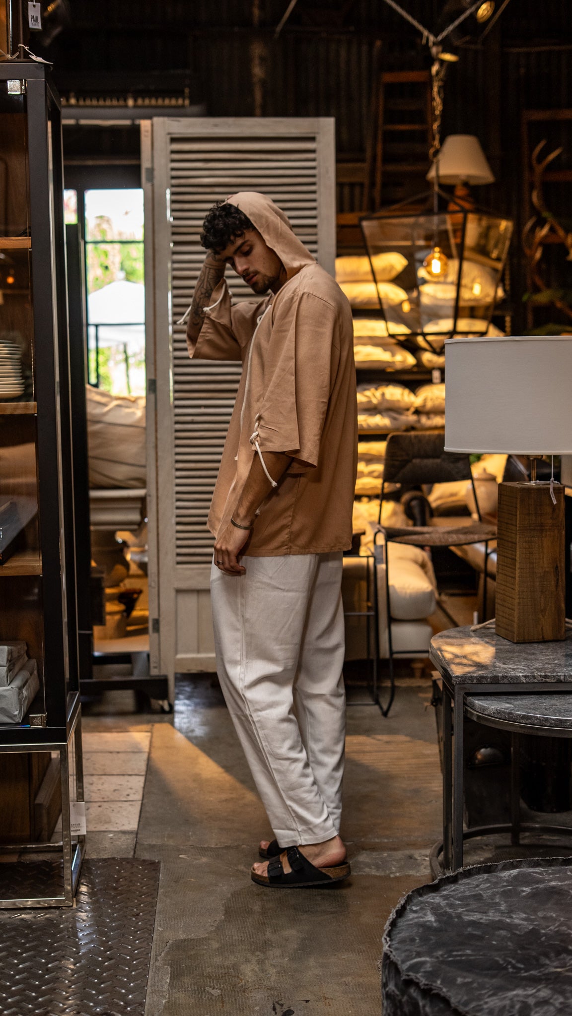 Camiseta de lino con soga Sahara