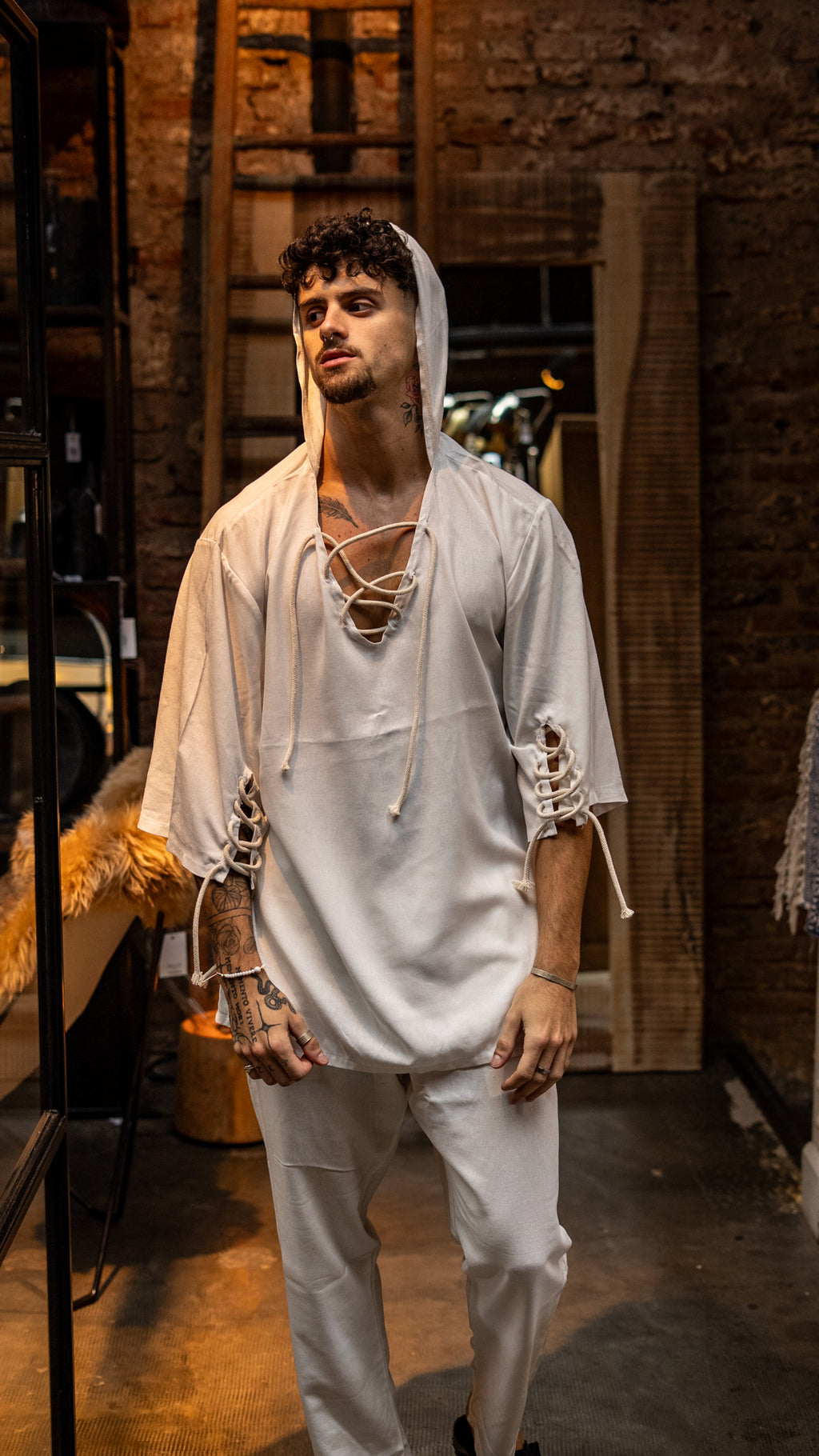 Camiseta de lino con soga White Eagle