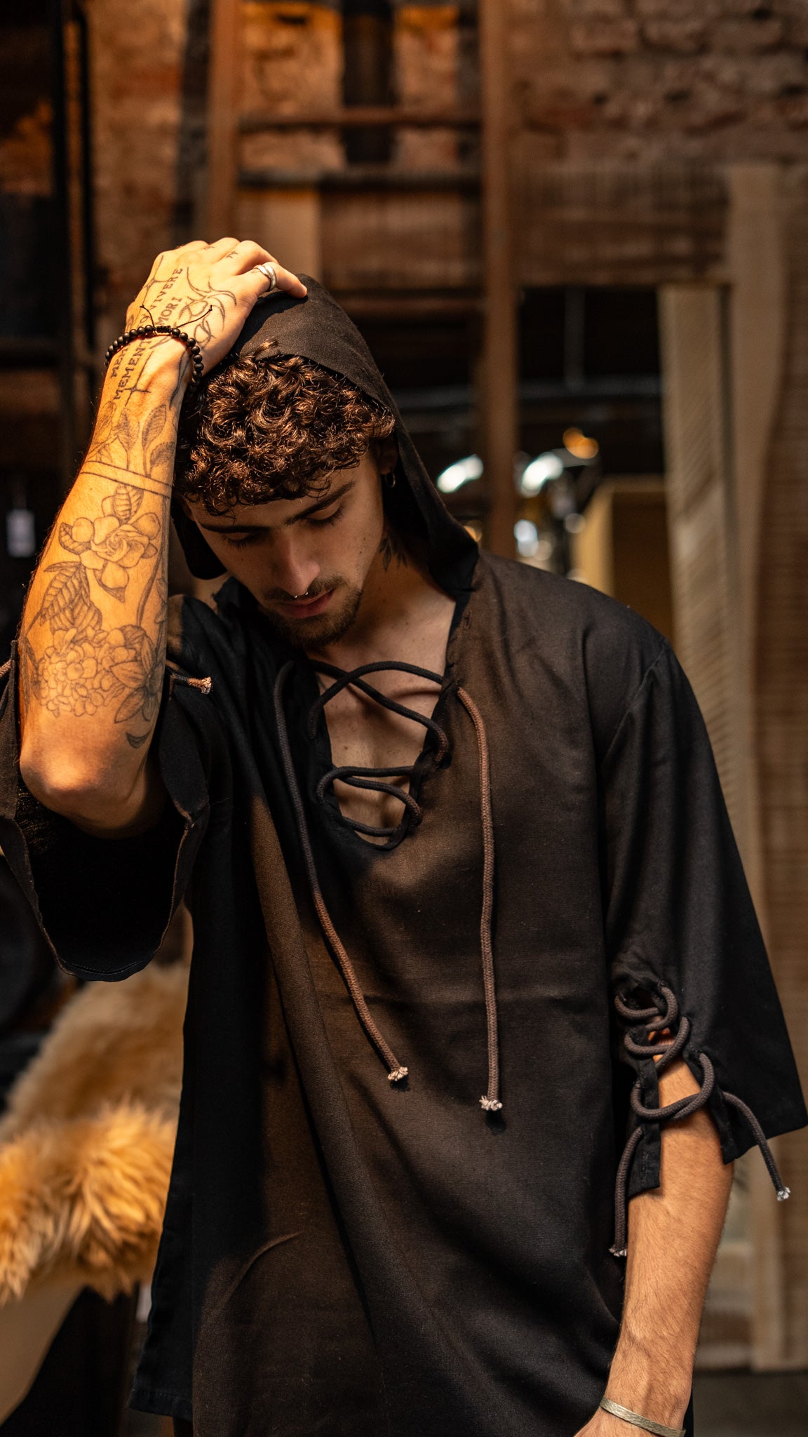 Camiseta de lino con soga Black Snake