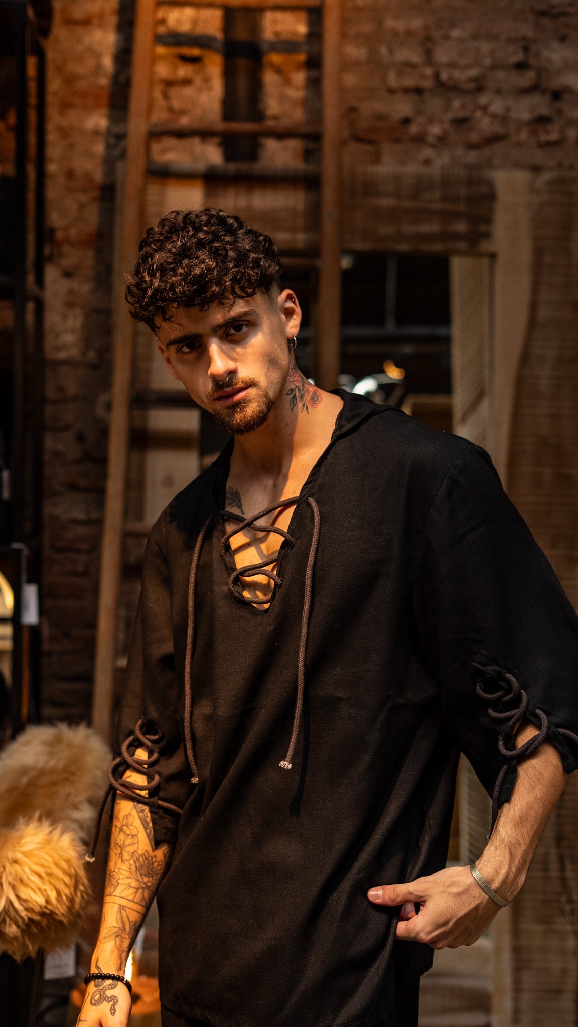 Camiseta de lino con soga Black Snake