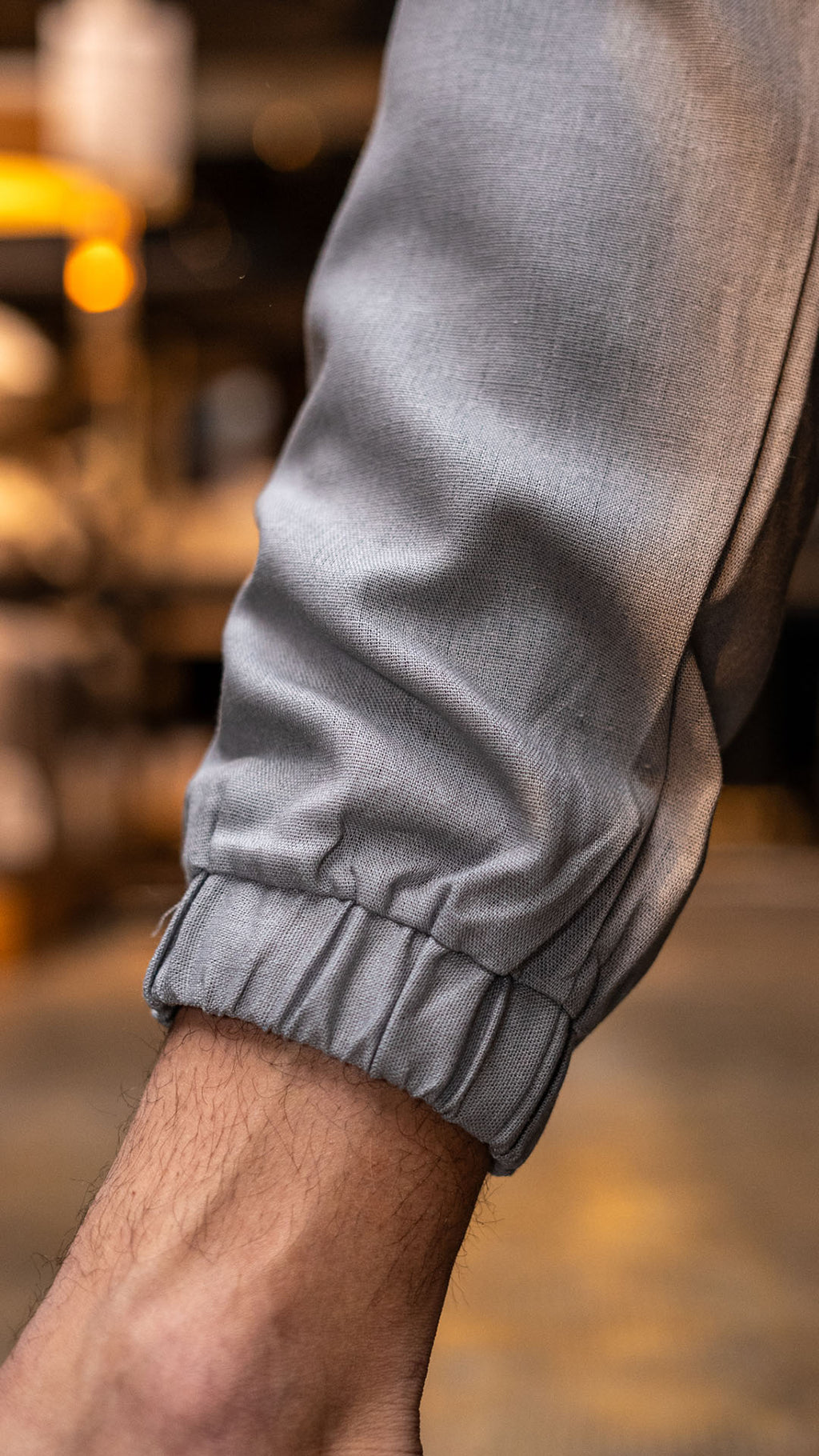 Pantalon de lino storm con bajo elastico