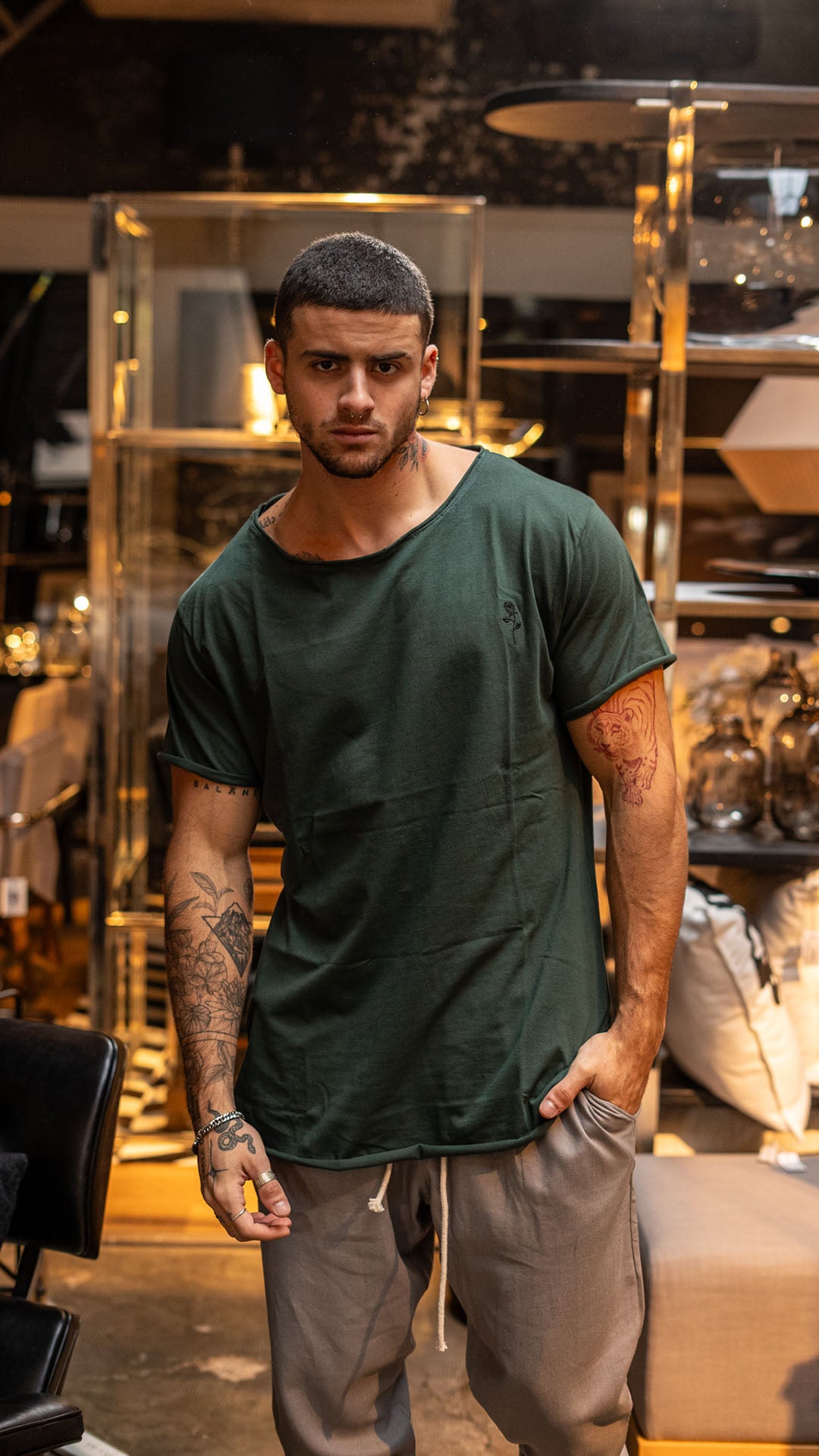 Camiseta Ibiza cuello amplio || Esmeralda