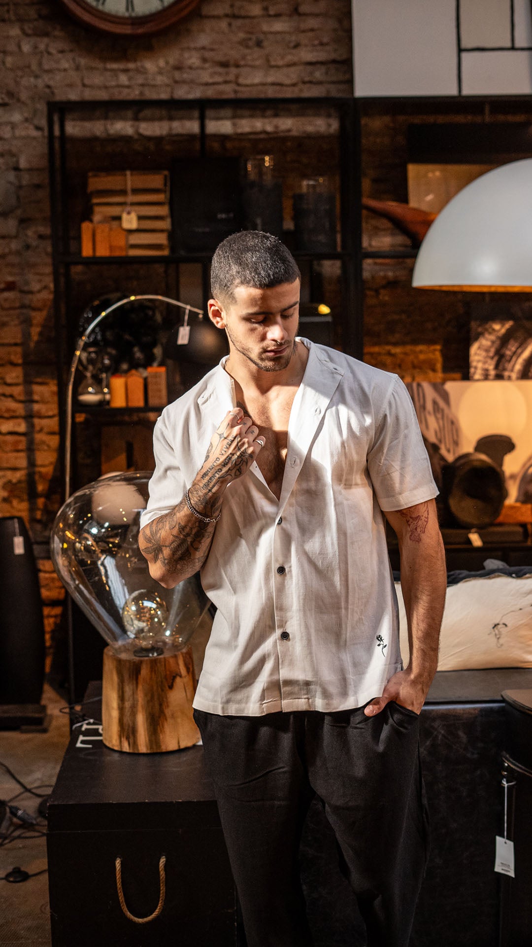 Camisa de lino cuello mao White Panther